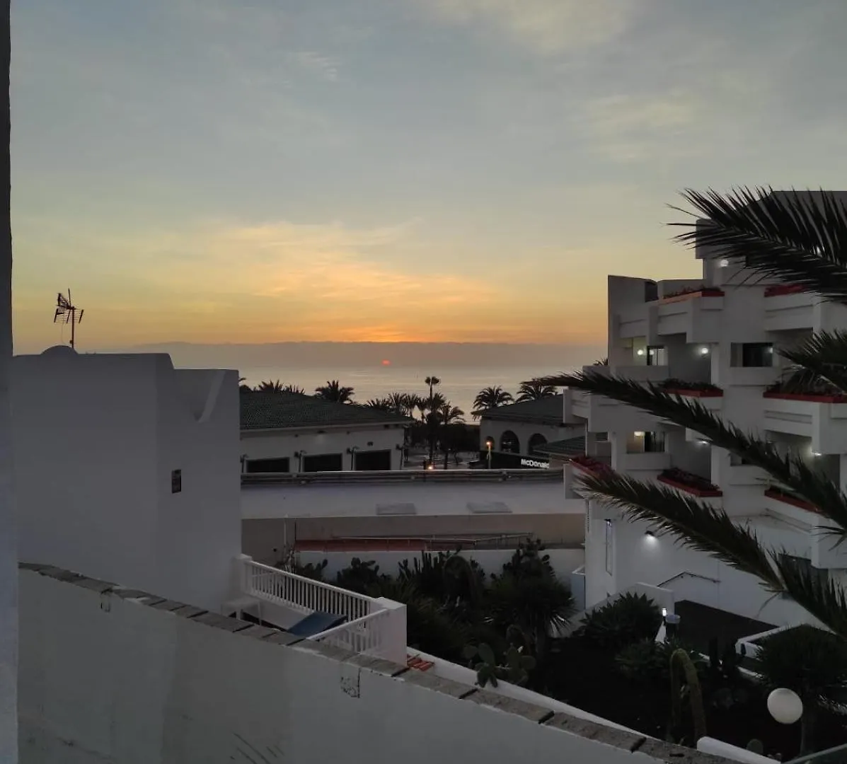 Apartamento Tortugas Perfect Stay By Sunkeyrents Playa de las Americas  Espanha
